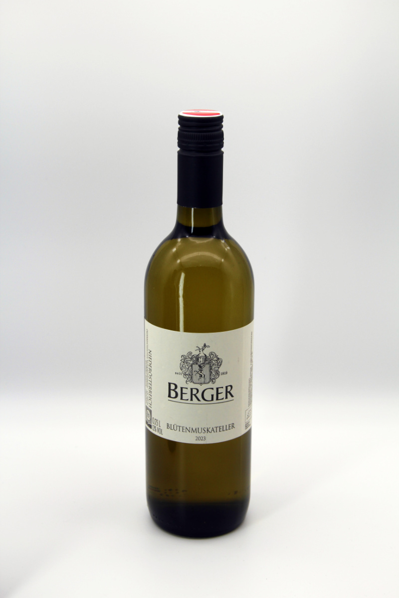 Flasche Blütenmuskateller Qualitätswein von Bioweinbau Berger